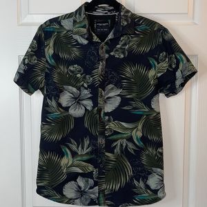 Tropical leafs Mens button down short sleeve